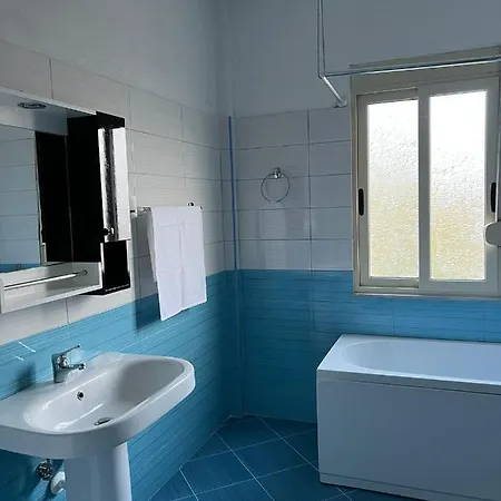 Curri's Apartament