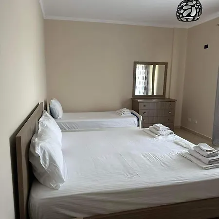 Curri's Apartament